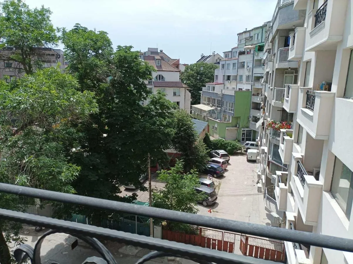 One Bedroom Apartment 5 - Restaurant Stadium Płowdiw Bułgaria